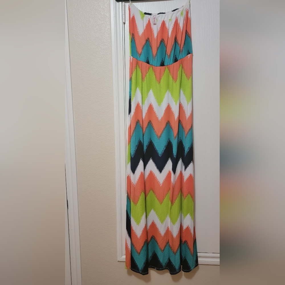 YAHADA STRAPLESS MAXI SUNDRESS - Picture 3 of 7
